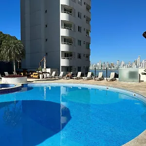 Tr1905 - 2 Quartos Sendo 1 Suíte, Vista Incrível Balneário, Piscina, Em Frente à Big Wheel, Garagem Caminhonete Apartamento